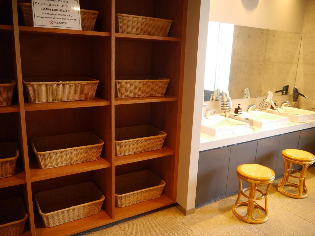 Hearts Capsule Hotel & Spa Hakata Фукуока Экстерьер фото